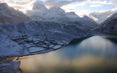 Everest Base Camp With Gokyo Lake - Chola Pass Trek